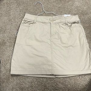 Size 4 skort short.